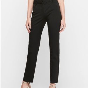 Express columnist ankle dress pant. Size 2R